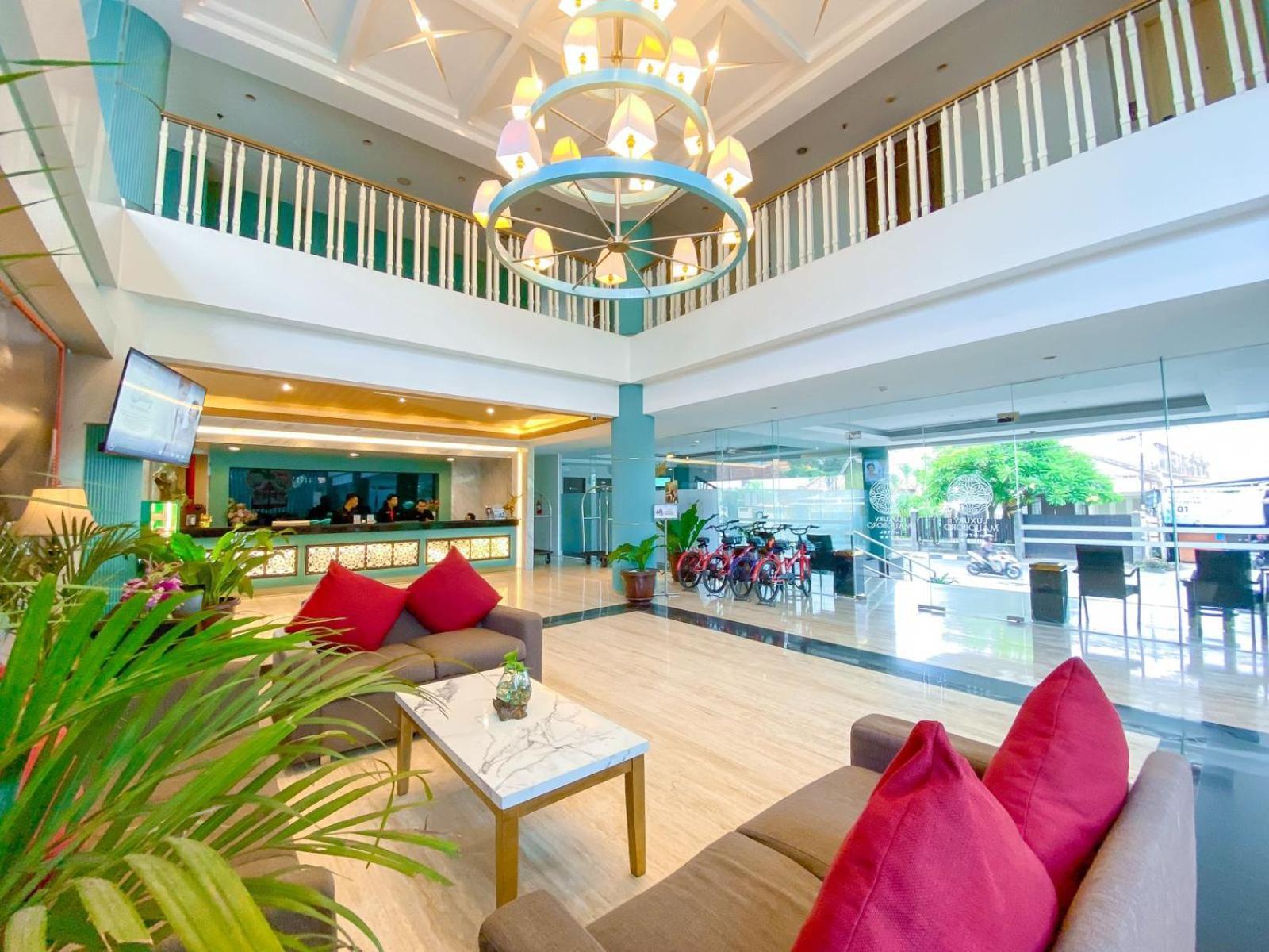 Luxury Malioboro Hotel Yogyakarta Ngoại thất bức ảnh