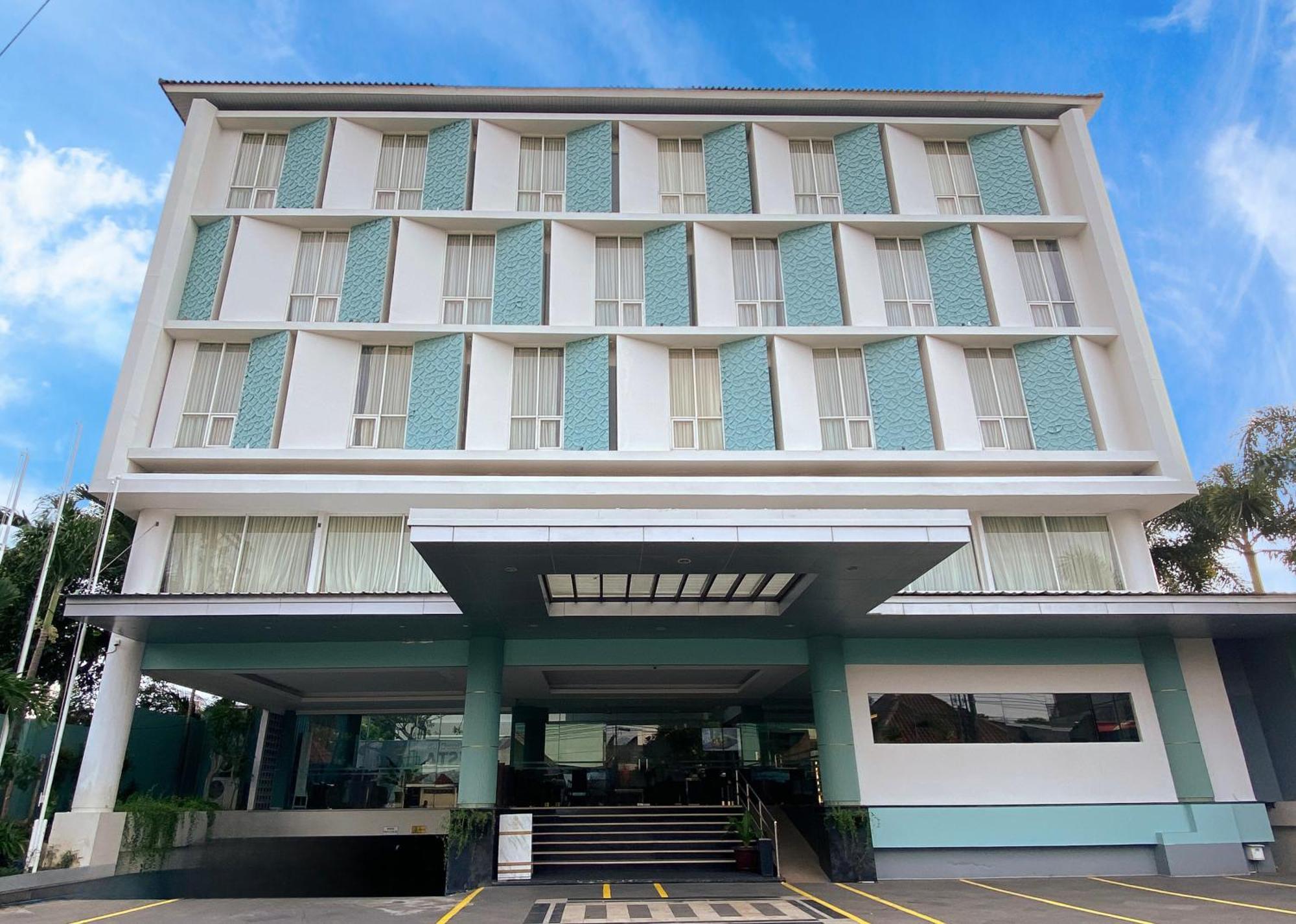 Luxury Malioboro Hotel Yogyakarta Ngoại thất bức ảnh
