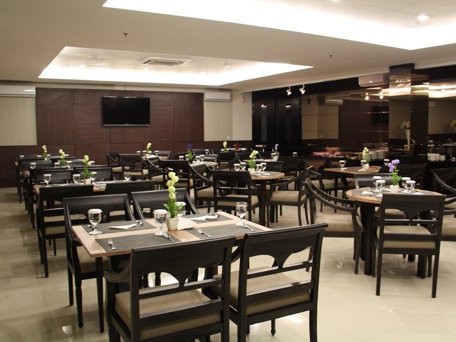 Luxury Malioboro Hotel Yogyakarta Ngoại thất bức ảnh