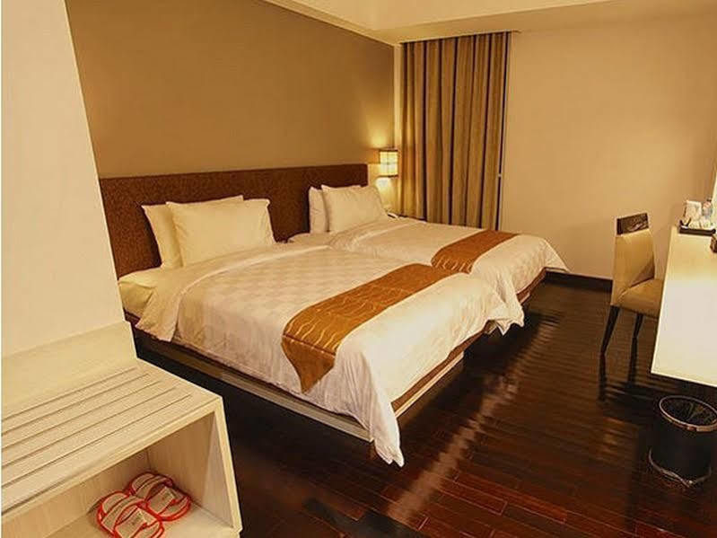 Luxury Malioboro Hotel Yogyakarta Ngoại thất bức ảnh