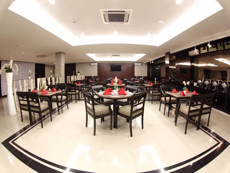 Luxury Malioboro Hotel Yogyakarta Ngoại thất bức ảnh