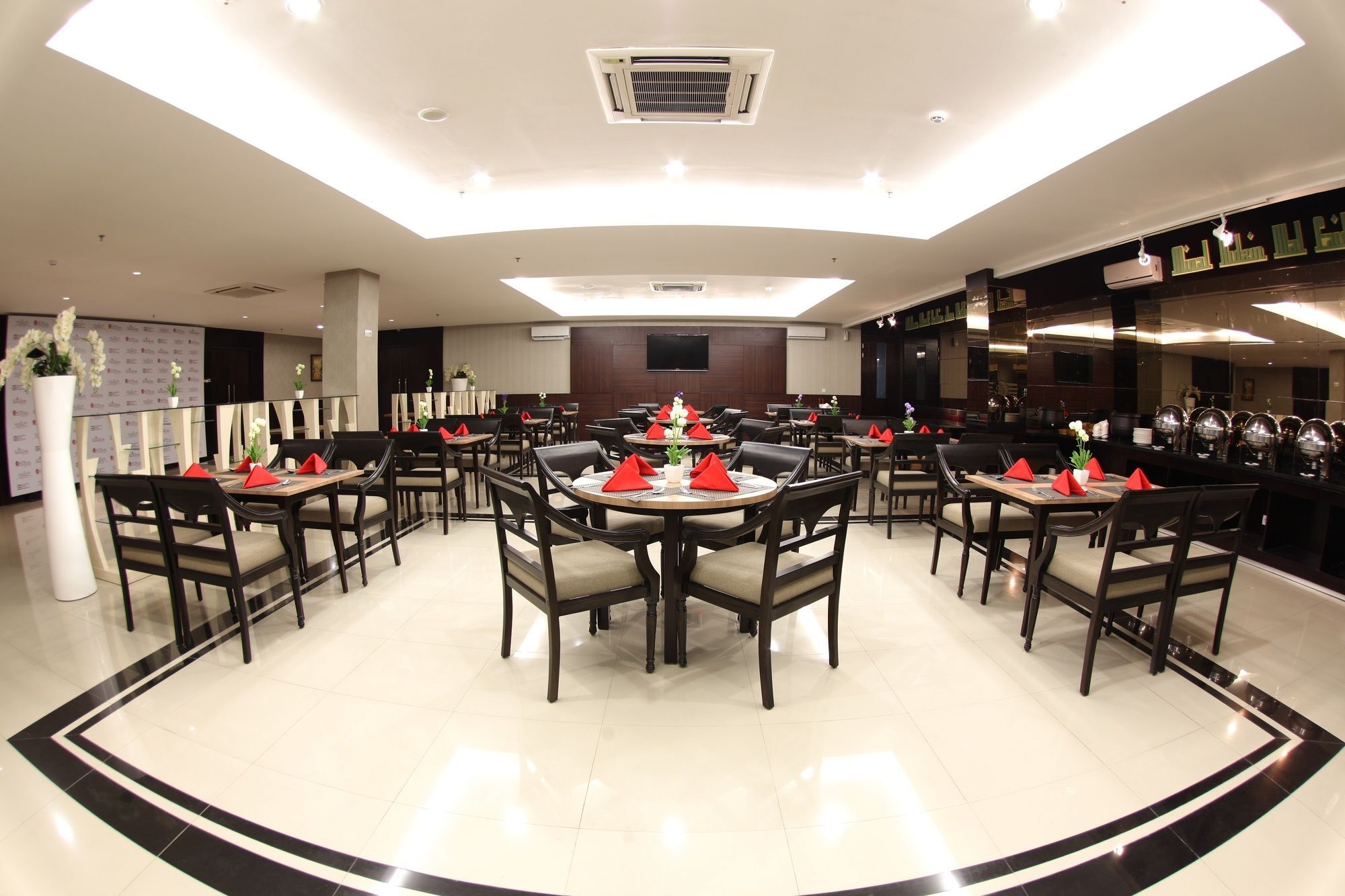 Luxury Malioboro Hotel Yogyakarta Ngoại thất bức ảnh