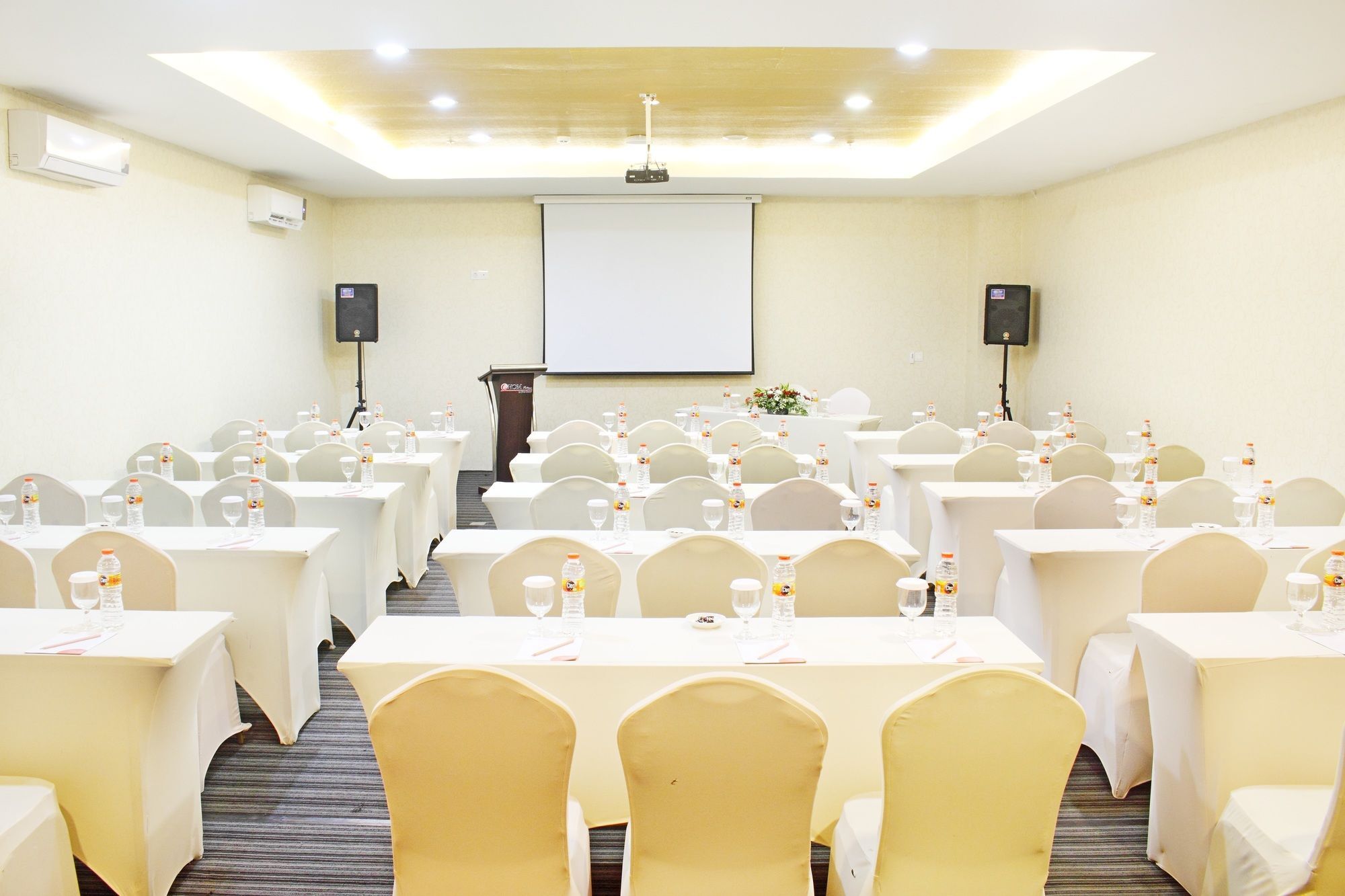 Luxury Malioboro Hotel Yogyakarta Ngoại thất bức ảnh